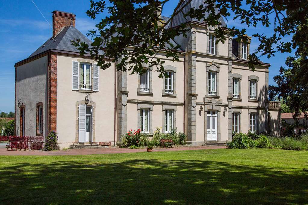 Chateau De La Richerie Beaurepaire  Exterior photo