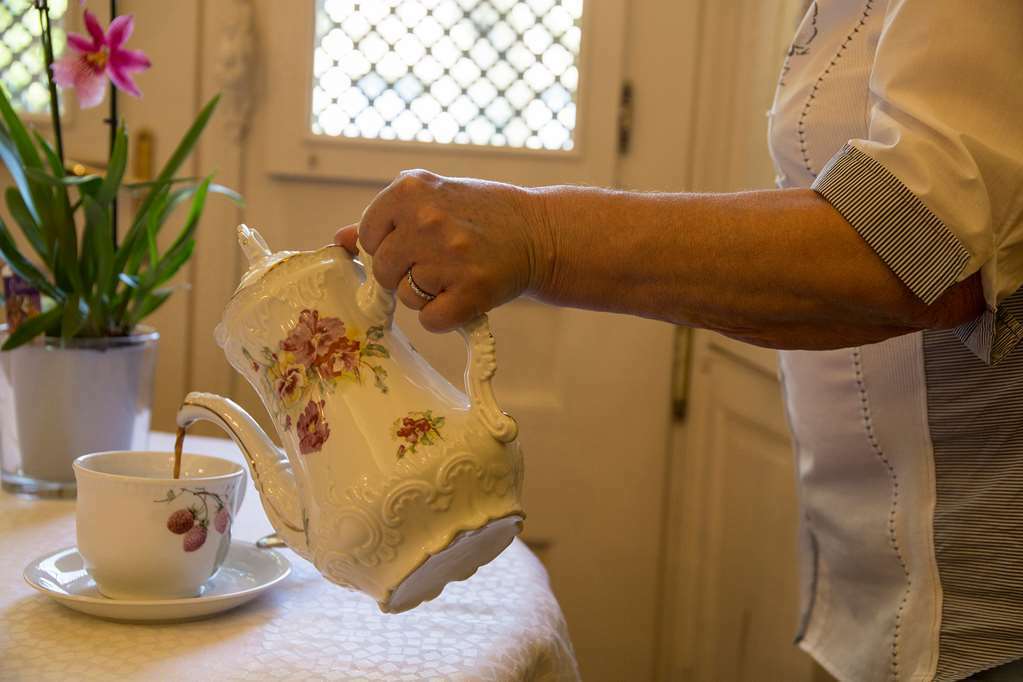 Chateau De La Richerie Beaurepaire  Amenities photo